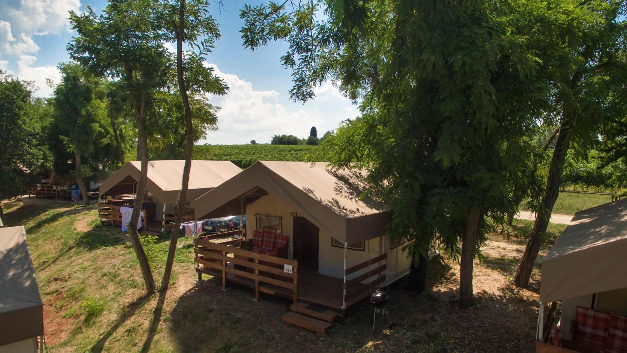 Sunflower Camping Mareda Exterior photo